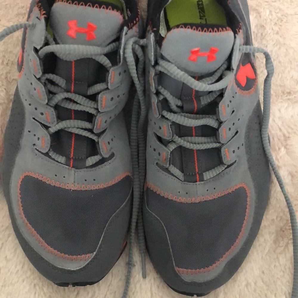 Under Armour Men’s Micro G tennis shoes Size 9.5 - Picture 9 of 12